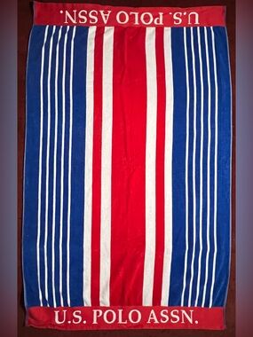 U.S. Polo Assn. Beach Oversized Towel